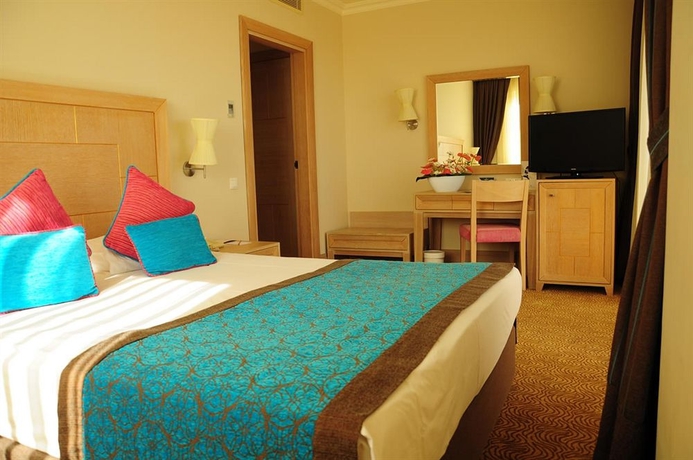 Imagen de la habitación del Hotel Crystal Family. Foto 7