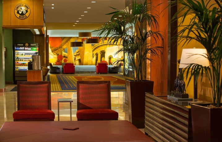 Imagen de los interiores del Hotel Crystal Gateway Marriott. Foto 5