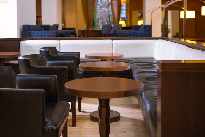 Imagen de los interiores del Hotel Crystal Gateway Marriott. Foto 6