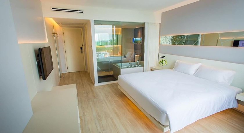 Imagen de la habitación del Hotel Crystal Hat Yai. Foto 3