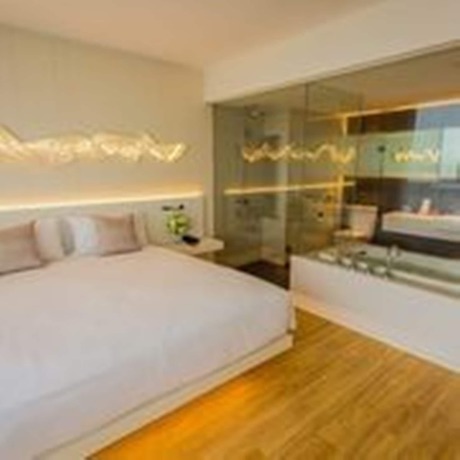 Imagen de la habitación del Hotel Crystal Hat Yai. Foto 6
