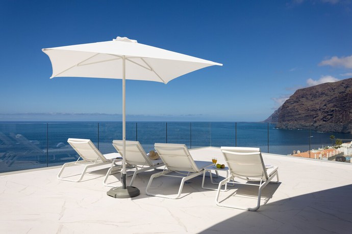 Imagen de los exteriores del Hotel Crystal I Luxury Apartments. Foto 15