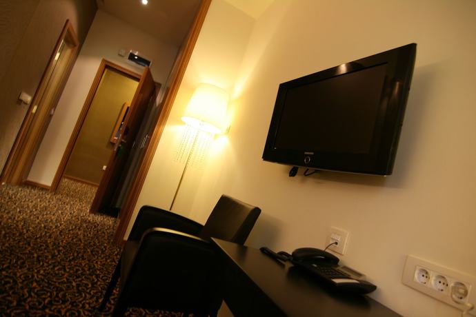 Imagen de la habitación del Hotel Crystal, Ilidža. Foto 5