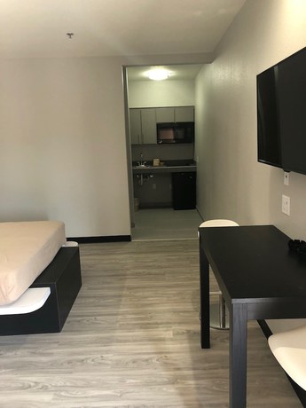 Imagen de la habitación del Hotel Crystal Inn. Foto 10