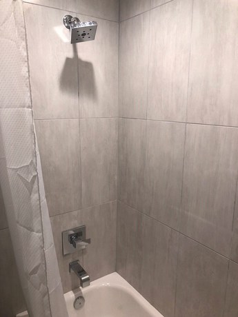 Imagen de la habitación del Hotel Crystal Inn. Foto 16