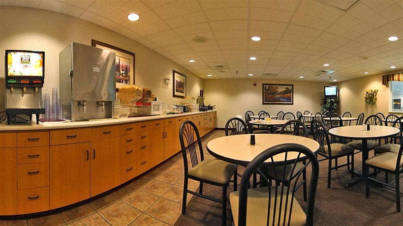 Imagen del bar/restaurante del Hotel Crystal Inn and Suites Great Falls. Foto 2