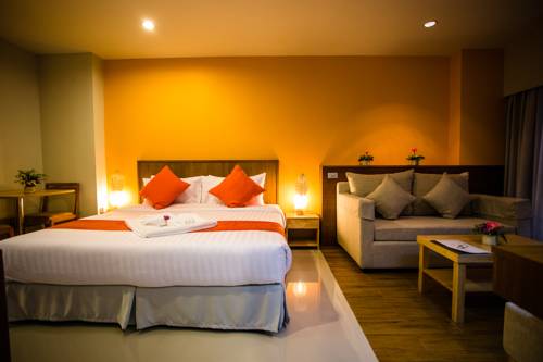 Imagen de la habitación del Hotel Crystal Jade. Foto 4