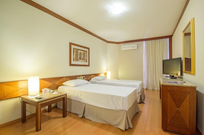 Imagen general del Hotel Crystal, LONDRINA. Foto 5