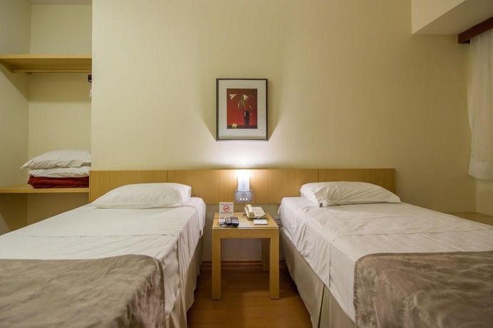 Imagen general del Hotel Crystal, LONDRINA. Foto 16