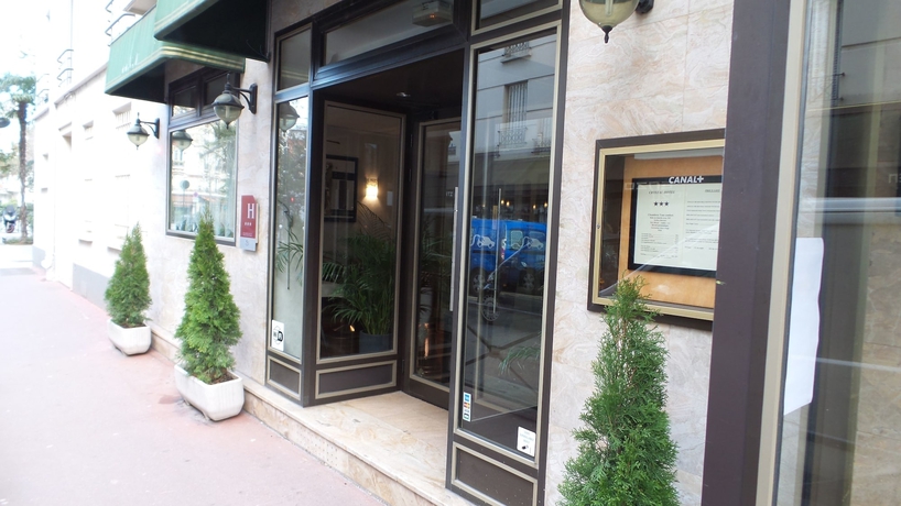 Imagen general del Hotel Crystal, Levallois-Perret. Foto 2