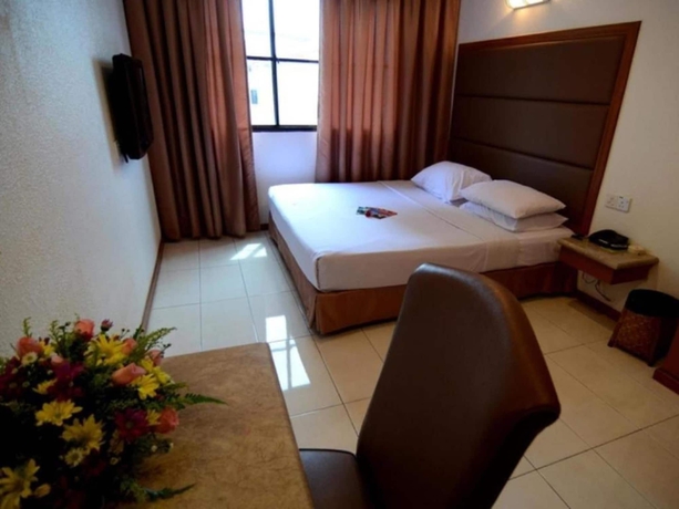 Imagen de la habitación del Hotel Crystal Lodge, Kota Bharu. Foto 9