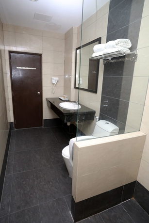 Imagen de la habitación del Hotel Crystal Lodge, Kota Bharu. Foto 11