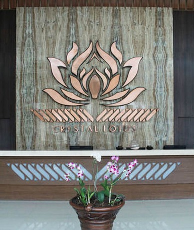 Imagen de los interiores del Hotel Crystal Lotus Yogyakarta. Foto 16
