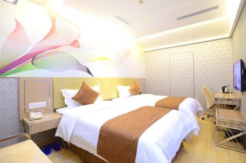 Imagen general del Hotel Crystal Love There. Foto 2