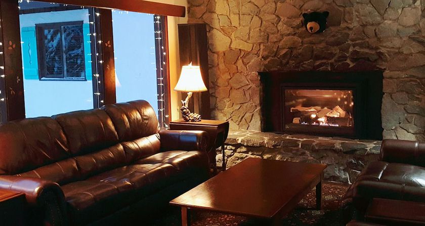 Imagen de los interiores del Hotel Crystal Mountains, Enumclaw. Foto 19
