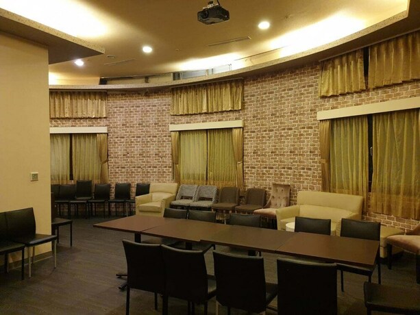 Imagen del bar/restaurante del Hotel Crystal, Nantou. Foto 19