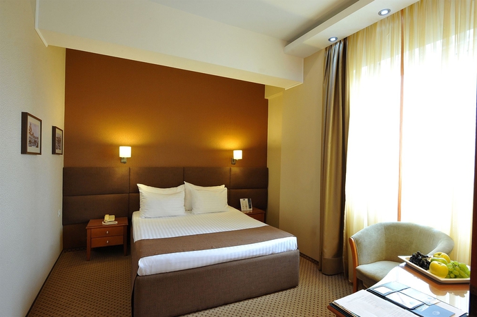 Imagen de la habitación del Hotel Crystal Palace, Bucarest. Foto 15