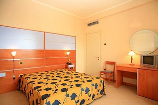 Imagen de la habitación del Hotel Crystal Palace, Montecatini Terme. Foto 4