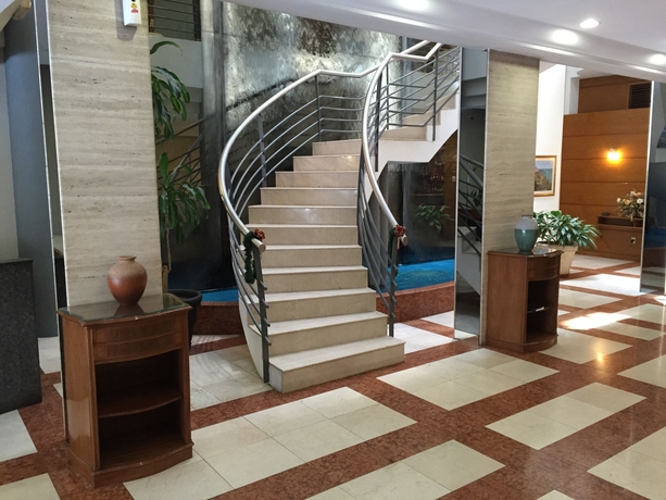 Imagen de los interiores del Hotel Crystal Palace, Montevideo. Foto 16