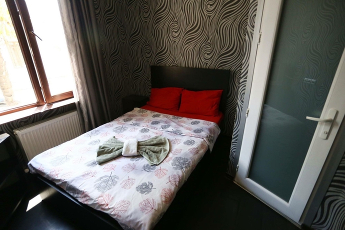 Imagen de la habitación del Hotel Crystal Palace, Tbilisi. Foto 9