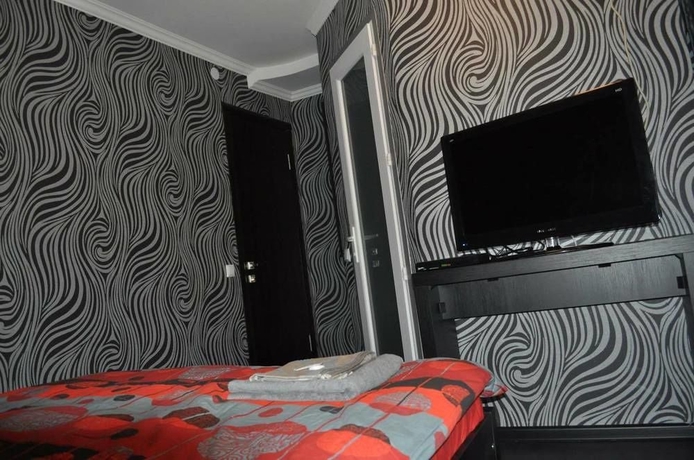 Imagen de la habitación del Hotel Crystal Palace, Tbilisi. Foto 15