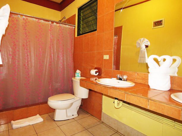 Imagen de la habitación del Hotel Crystal Paradise Resort. Foto 6