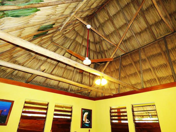 Imagen de la habitación del Hotel Crystal Paradise Resort. Foto 9
