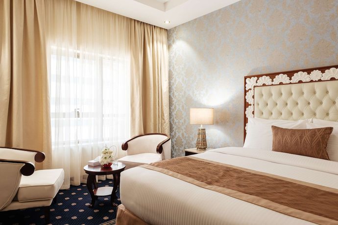 Imagen de la habitación del Hotel Crystal Plaza Al Majaz. Foto 12