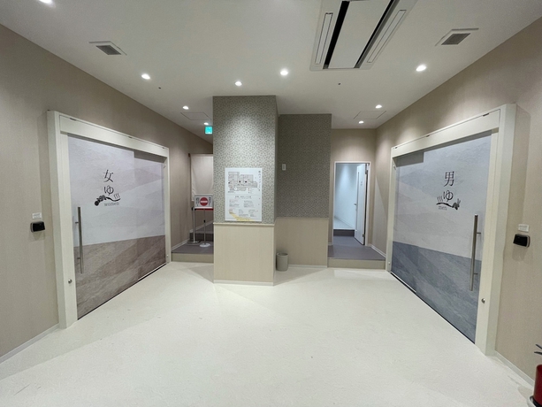 Imagen de la piscina del Hotel Crystal Plaza, Hitachinaka. Foto 10