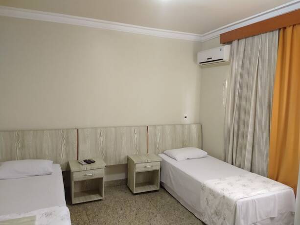Imagen de la habitación del Hotel Crystal Plaza Marista, Goiania. Foto 10