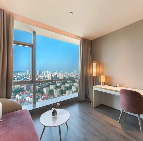 Imagen de la habitación del Hotel Crystal Qingdao MixC Shandong Road. Foto 2