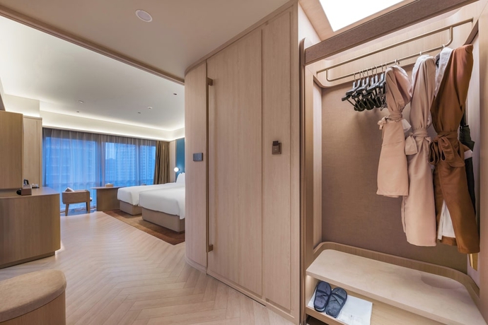 Imagen de la habitación del Hotel Crystal Qingdao Taidong St.. Foto 3