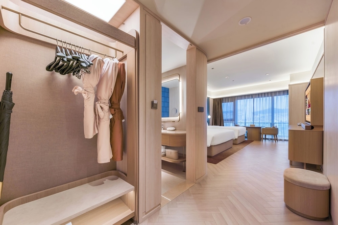 Imagen de la habitación del Hotel Crystal Qingdao Taidong St.. Foto 6