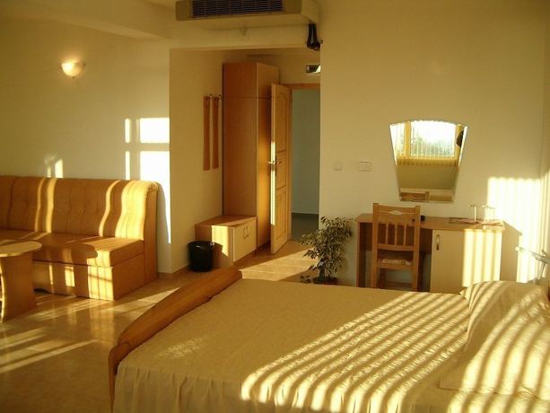 Imagen de la habitación del Hotel Crystal, Ravda. Foto 2