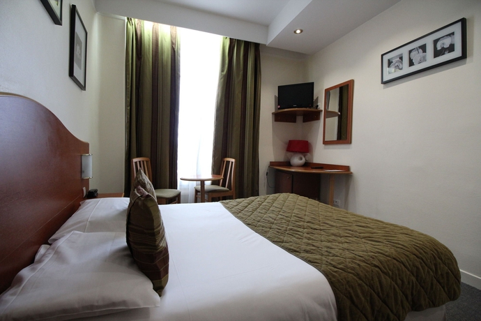 Imagen de la habitación del Hotel Crystal, Reims. Foto 8