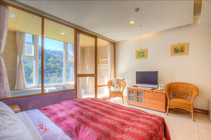 Imagen de la habitación del Hotel Crystal, Ren'ai. Foto 2