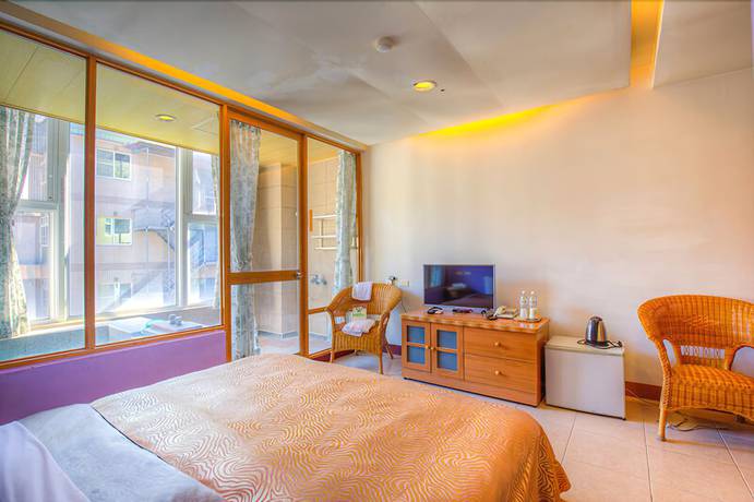 Imagen de la habitación del Hotel Crystal, Ren'ai. Foto 14