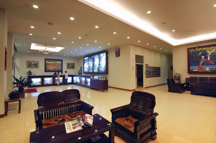 Imagen de los interiores del Hotel Crystal, Ren'ai. Foto 20