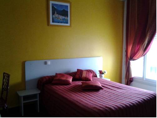 Imagen de la habitación del Hotel Crystal, Royan. Foto 5