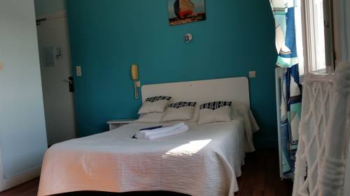 Imagen de la habitación del Hotel Crystal, Royan. Foto 10