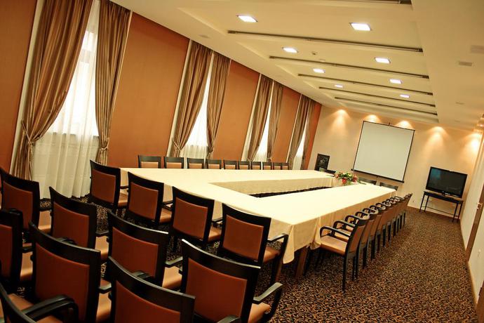 Imagen de los interiores del Hotel Crystal, Sarajevo. Foto 11