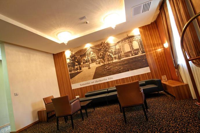 Imagen de los interiores del Hotel Crystal, Sarajevo. Foto 13