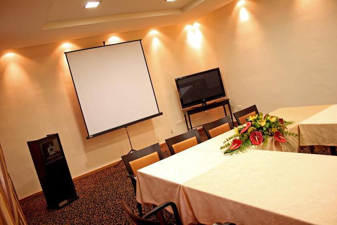 Imagen de los interiores del Hotel Crystal, Sarajevo. Foto 14