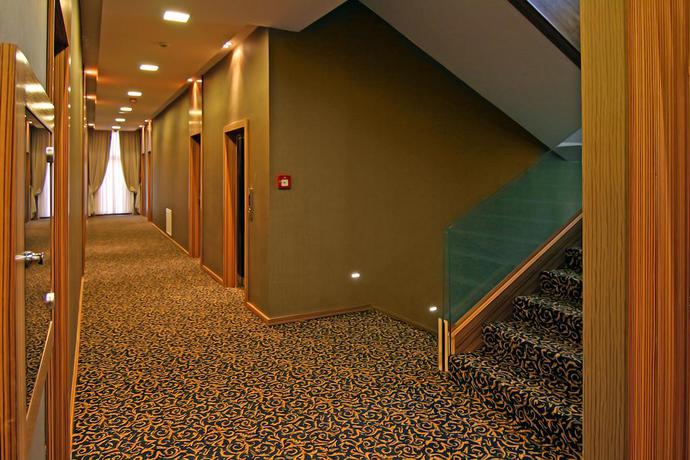 Imagen de los interiores del Hotel Crystal, Sarajevo. Foto 17