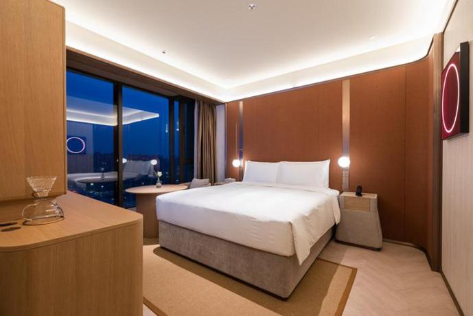 Imagen de la habitación del Hotel Crystal Shanghai Changfeng Business District. Foto 8