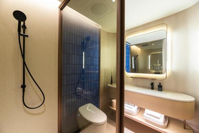 Imagen de la habitación del Hotel Crystal Shanghai Changfeng Business District. Foto 12