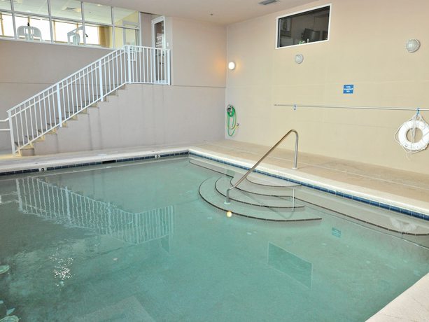 Imagen de la piscina del Hotel Crystal Shores By Wyndham Vacation Rentals. Foto 15