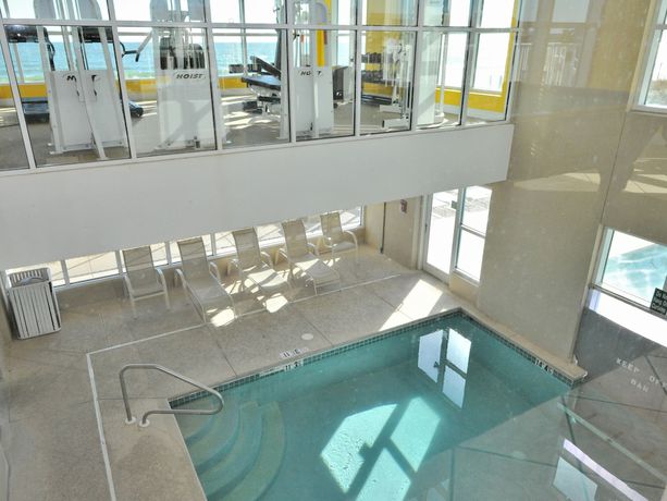 Imagen de la piscina del Hotel Crystal Shores By Wyndham Vacation Rentals. Foto 18