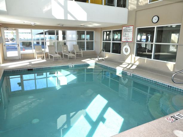 Imagen de la piscina del Hotel Crystal Shores By Wyndham Vacation Rentals. Foto 19