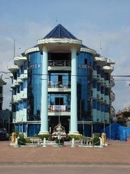 Imagen general del Hotel Crystal, Sihanoukville. Foto 1